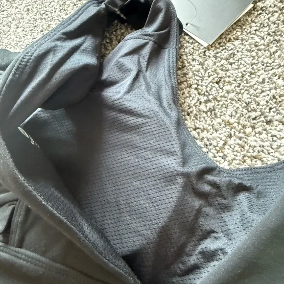 Senita Athletics Black Ruffle Activewear Top - Picture 6 of 6